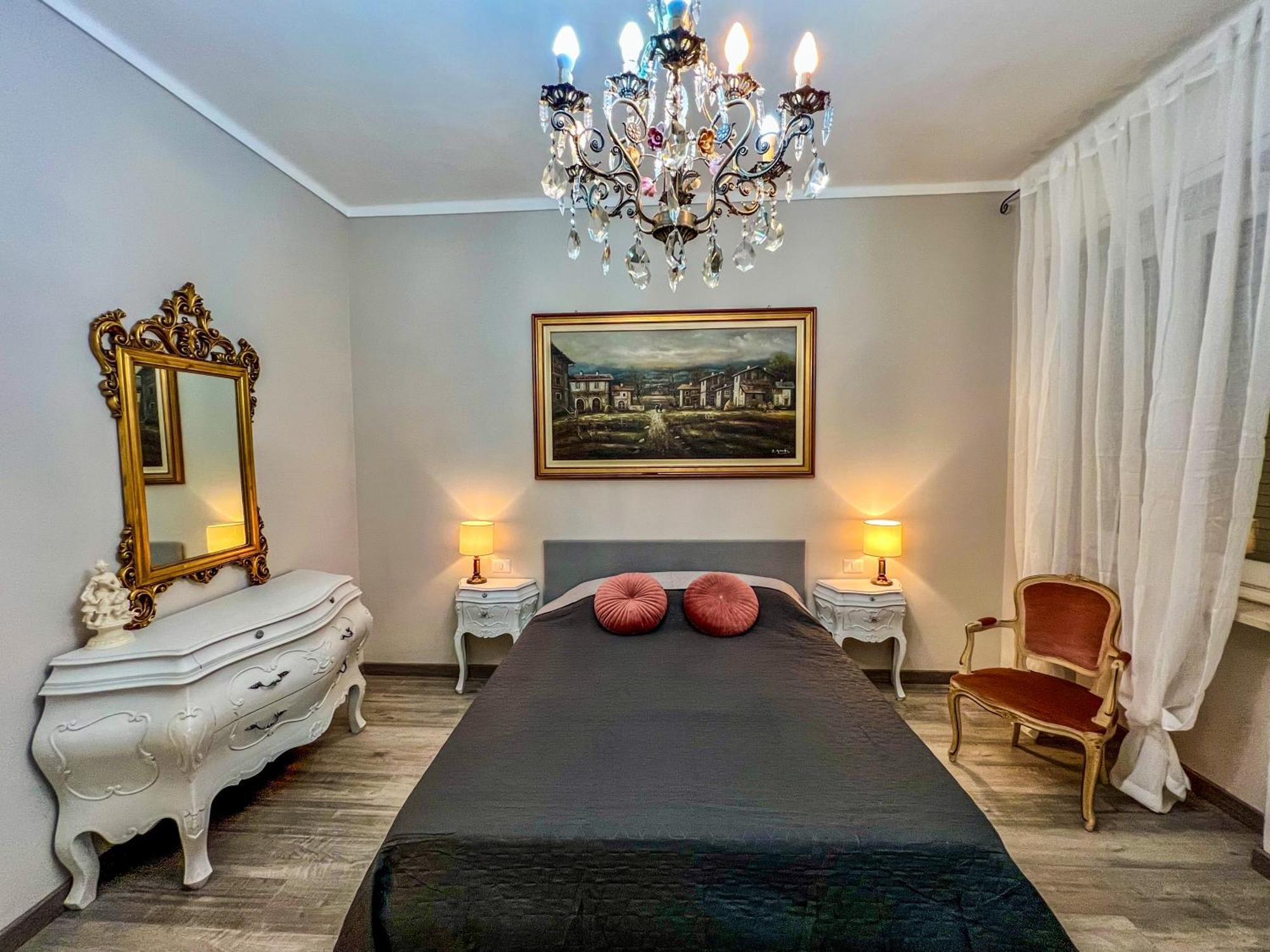La Casa Bianca Lägenhet Vercelli Exteriör bild